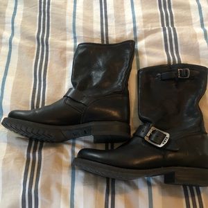 Frye Moto Boots sz 6